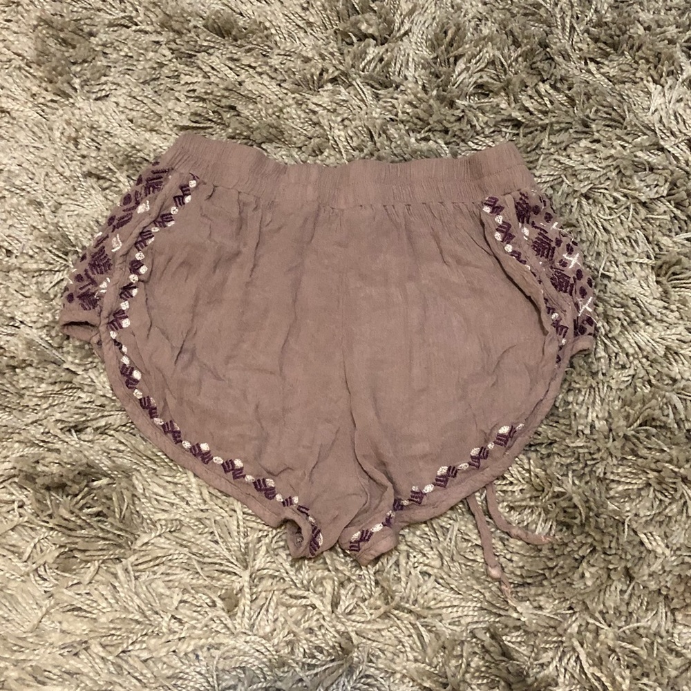 Mauve me to we shorts